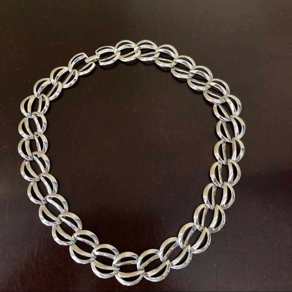 Napier Choker necklace
